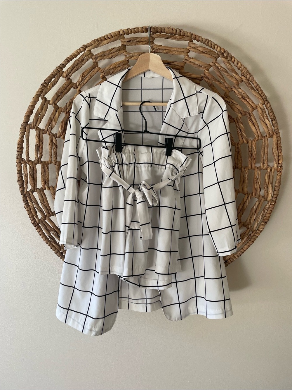 SHEIN White Windowpane Plaid Blouse Set